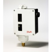 Danfoss 017-140766 - Pressure switch, RT121